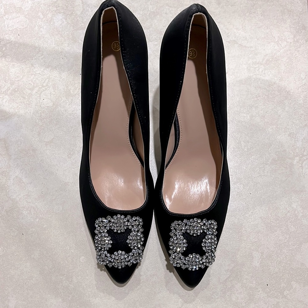 Black Silk embellished heels/pumps-New Size 9.5
